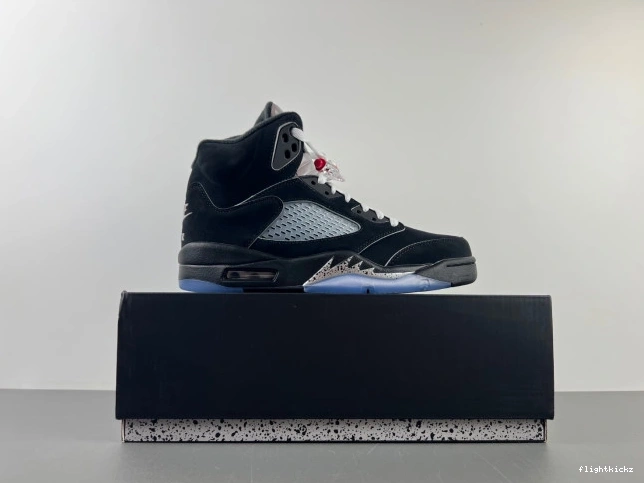 5 Air HF3975-001 Reimagined Metallic Black Jordan 0804